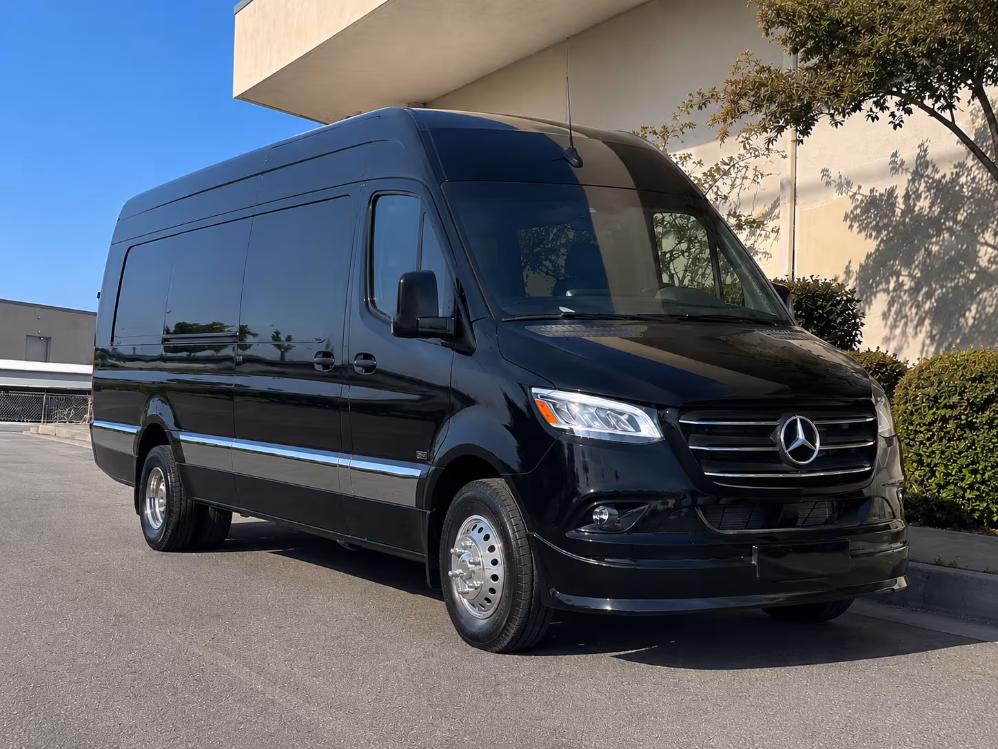 find the perfect transportation for your next prom 1